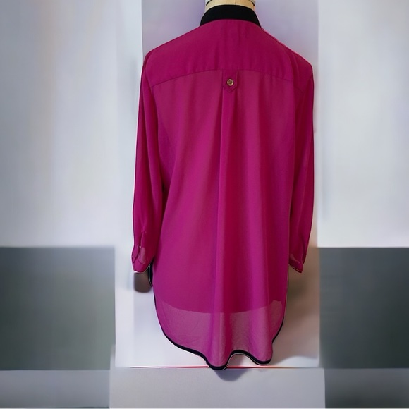 Size M- My Michelle top - Picture 2 of 3